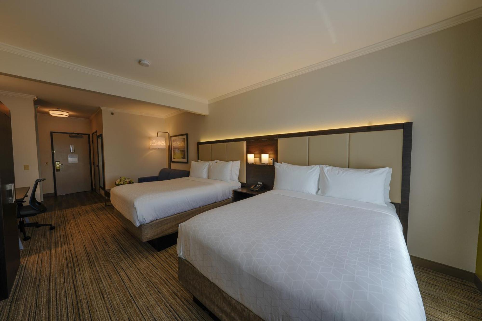 Holiday Inn Express Hotel&Suites Santa Clara - Silicon Valley, an IHG Hotel Exterior foto